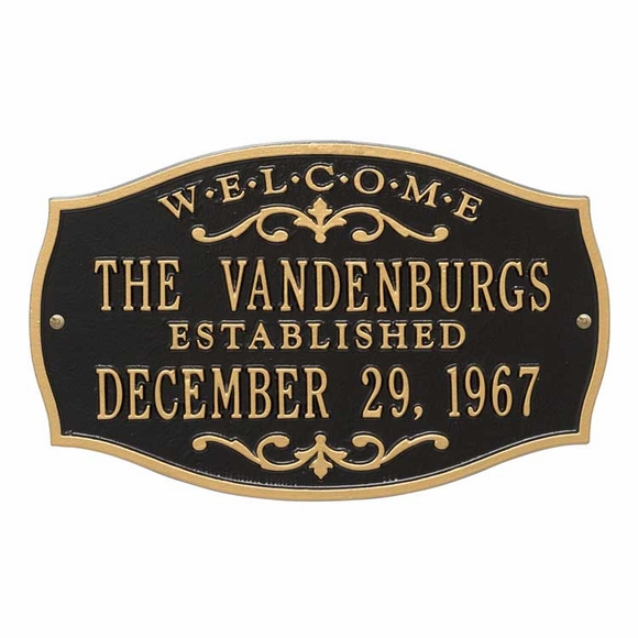 Welcome Plaque With Family Name and Established Date