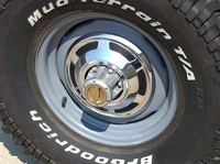 Wheel Hub Cap - Front / Open ~ 1 ea ~ TOYOTA