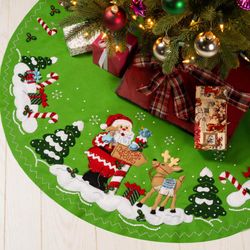 Bucilla:  Tree Skirt, North Pole This Way, Felt Applique Kit<br><font color=red>New for 2025</font>