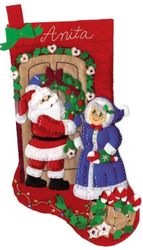 Design Works: Mr & Mrs Claus, Christmas stocking felt applique kit<br><font color=red>New for 2025</font>