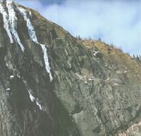 Rocky Cliff, nature scrapbook paper (McRice Photo Papers)<br><font color=red>50% off</font>
