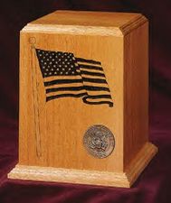 Patriot Hardwood Cremation Urn