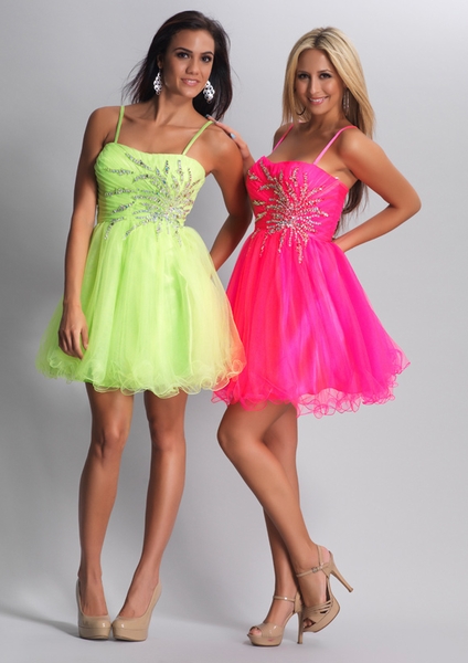 Dave and Johnny Prom Dress 6908