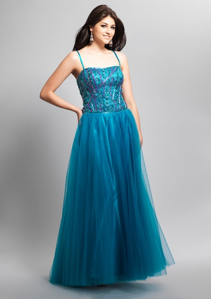 Dave and Johnny Prom Dress 8337