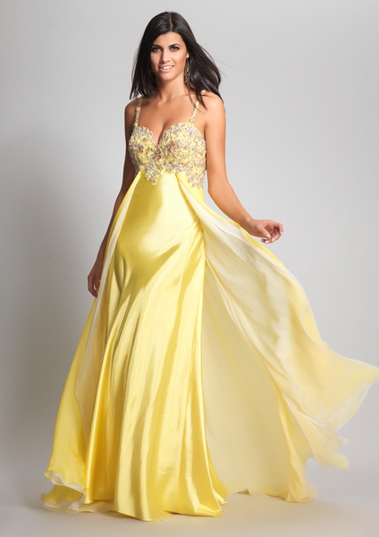 Dave and Johnny Prom Dress 8670