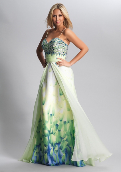 Dave and Johnny Prom Dress 8986