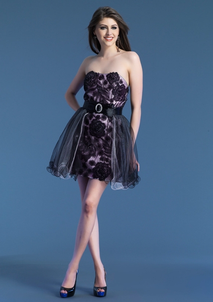 Dave and Johnny Prom Dress 9068