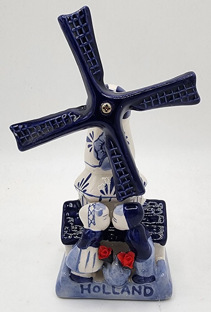 Delft 6.25&quot; Windmill with Kissing Kids