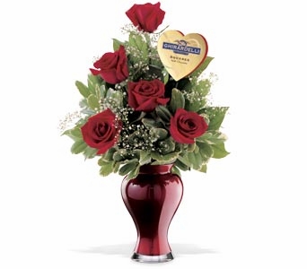 Telefloras Roses and Chocolate Bouquet