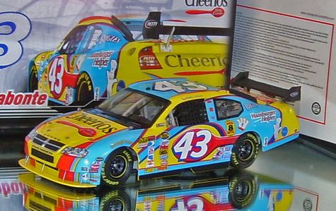 Bobby Labonte Signed LE #43 Cheerios Owners Club Select 2007 Charger 1:24 Diecast Car (Beckett