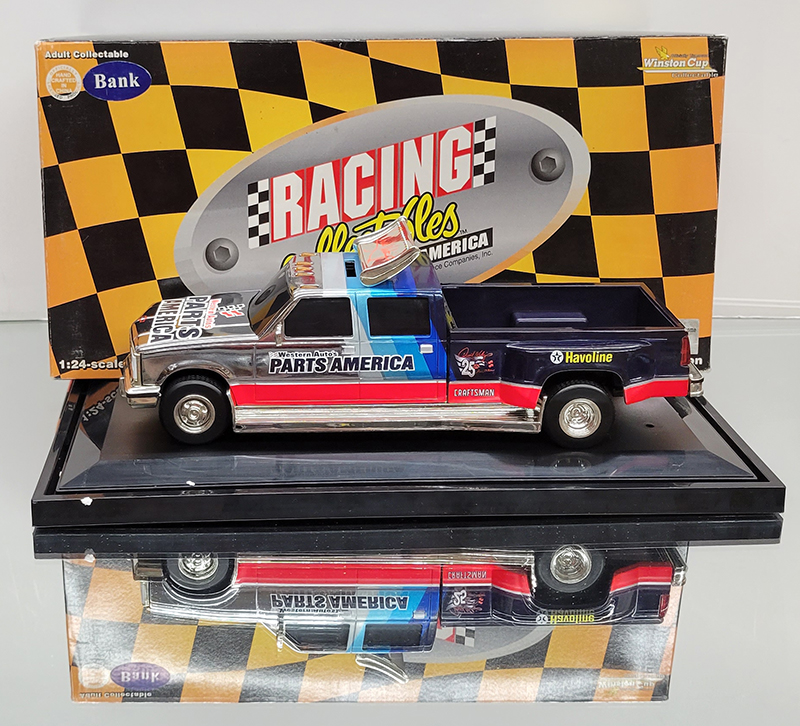 DARRELL WALTRIP 1997 PARTS AMERICA CHROME 17 DUALLY BANK 1/24 ACTION