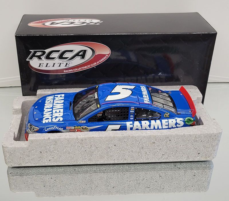 KASEY KAHNE 2013 FARMERS INSURANCE 1 24 RCCA ELITE