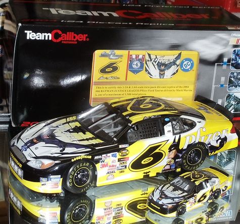 NASCAR team caliber 1/24 + 1/64 - chevrolet # 04 the joker Monte Carlo 2004