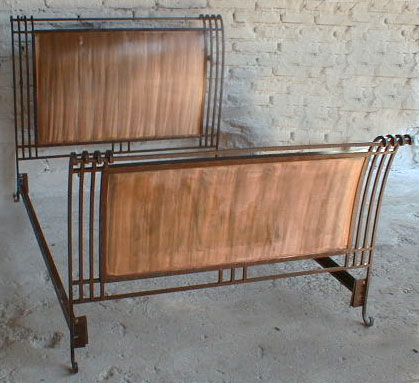 Carol Sleigh Bed