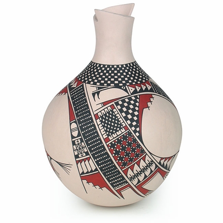 Cream Mata Ortiz Vase with Geometric Design