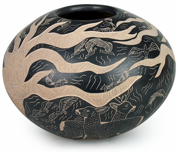 Etched Mata Ortiz Pot Tree and Wildlife