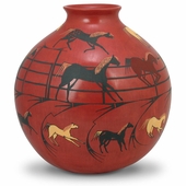 Mata Ortiz Horse Vase