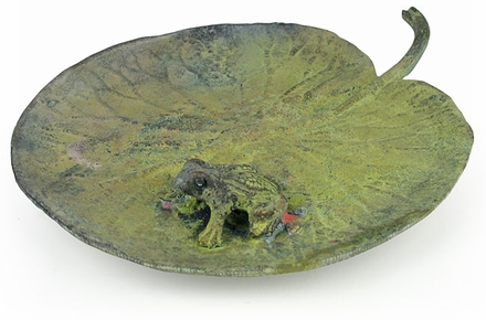 Mexican Bronze Lily Pad with Frog