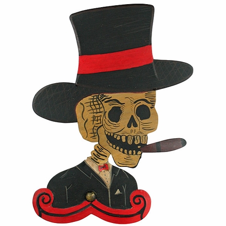 Painted Tin Catrin Plaque Decoration