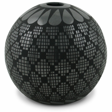 Small Hole Mata Ortiz Black Grid Vase