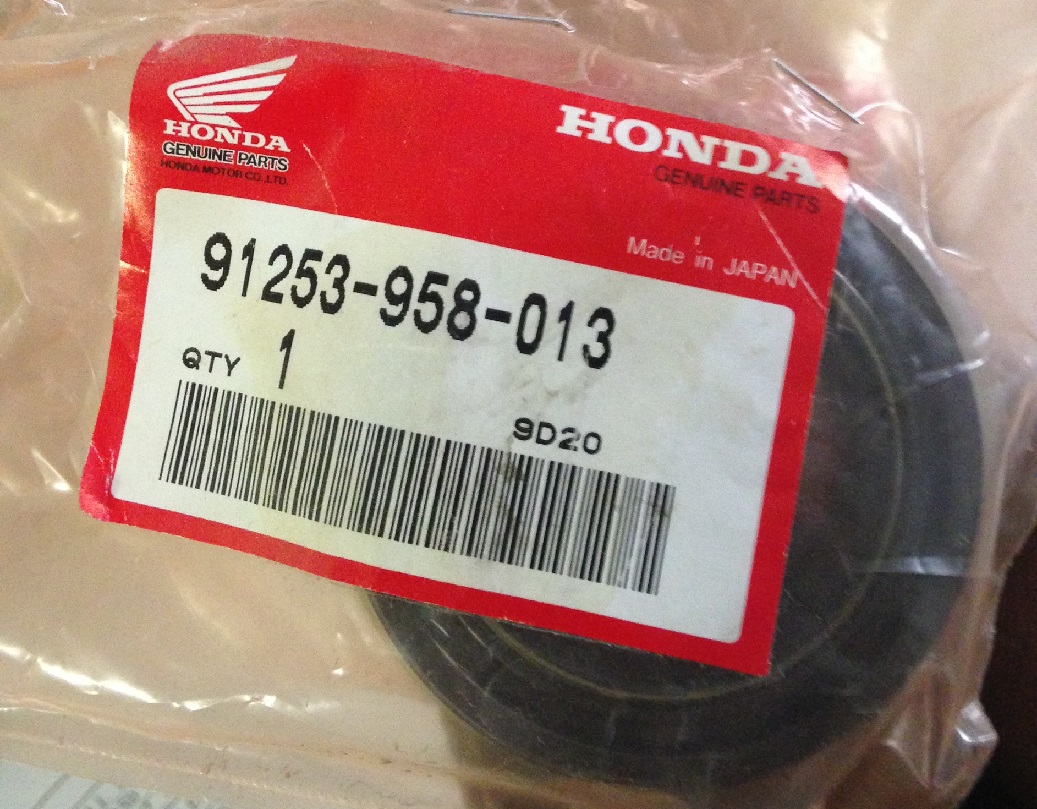  *91253958013 DUST SEAL (42X62X12.2) BRAKE DRUM COVER CASE (153J)