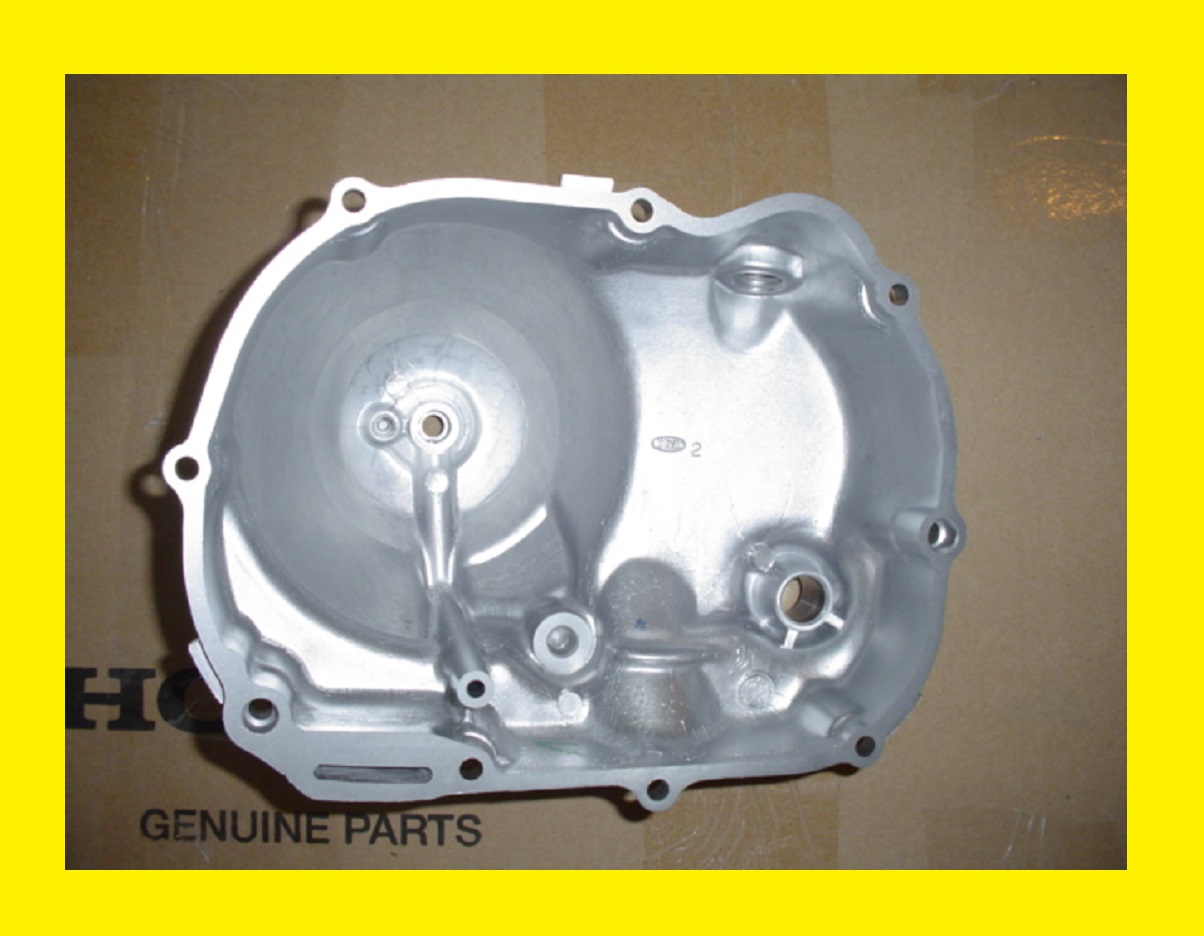  *CT110 CLUTCH COVER NEW OEM 11330459010 11330459020 7/21M (SLF