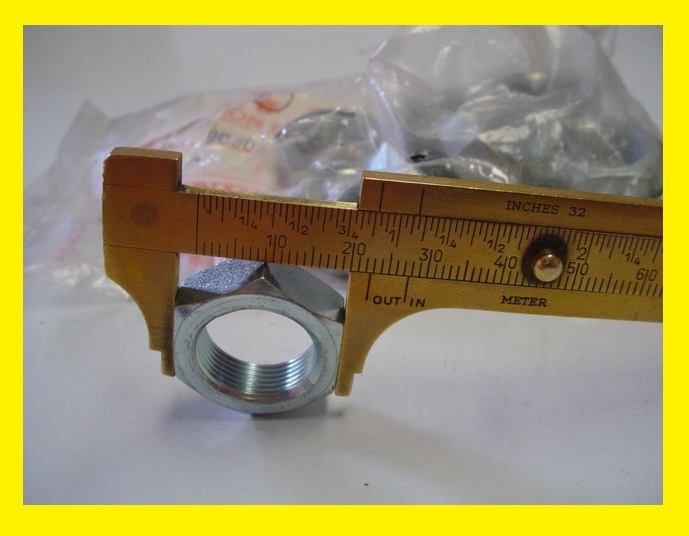  *NUT, RR. AXLE SLEEVE CT90 (ALL_C70_PASSPORTS) C70M_C70K1 90307001