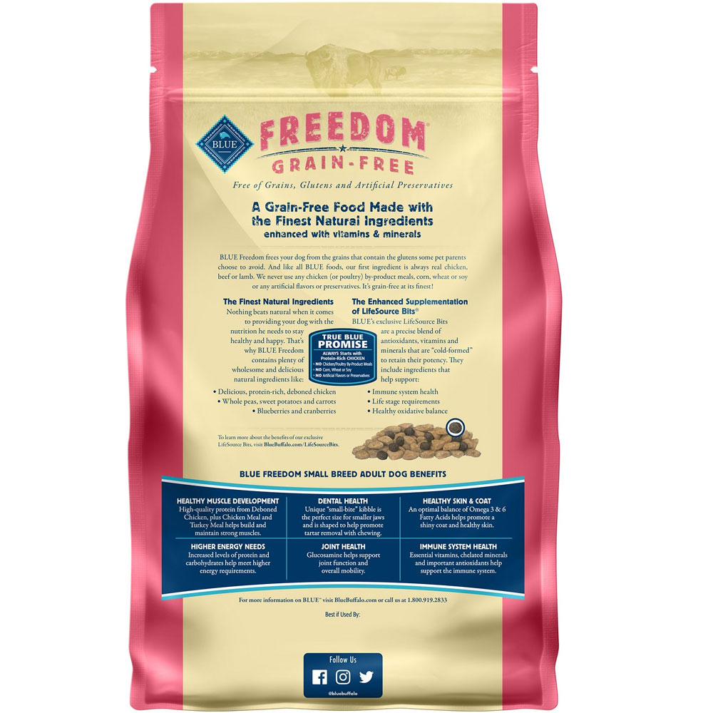 Blue Buffalo Freedom Small Breed Adult Chicken Recipe GrainFree Dry