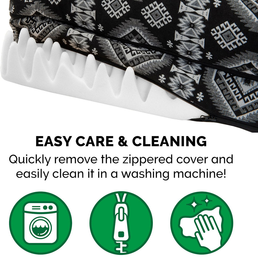 SOUTHWST-KILIM-DLX-CHIASE-LOUNGE-ORTHPDC-SOFASTYL-PTBD-BLCKMEDLLION-MD