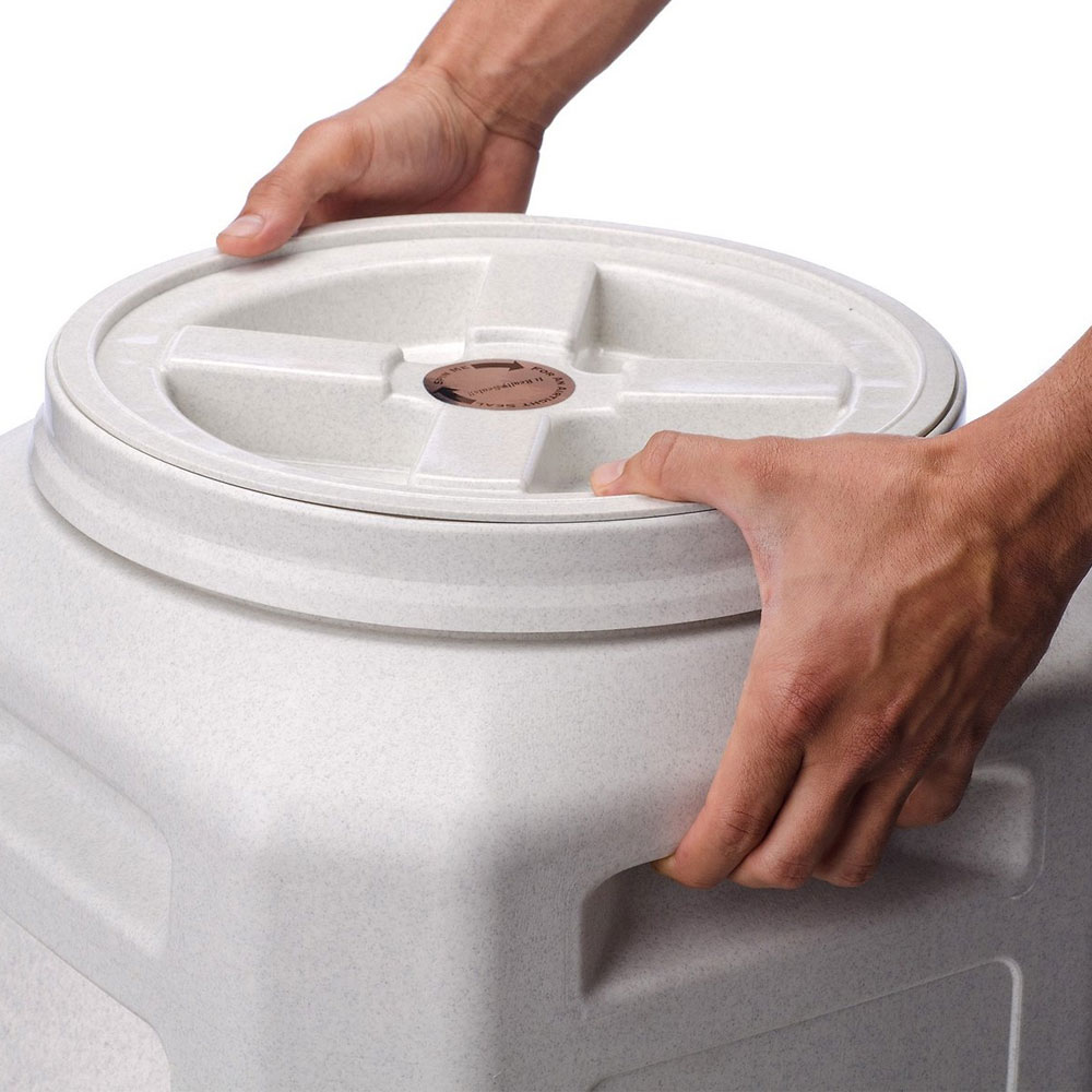 Gamma2 Vittles Vault Pet Food, Storage (15 lb) On Sale EntirelyPets