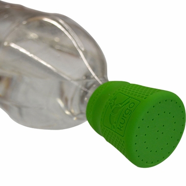 MUD-DOG-SHOWER-GRASS-GREEN