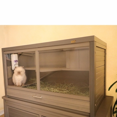 NEW-AGE-PET-JMB-PRK-AVENUE-INDR-RBBIT-HUTCH-GRY-23X43X23