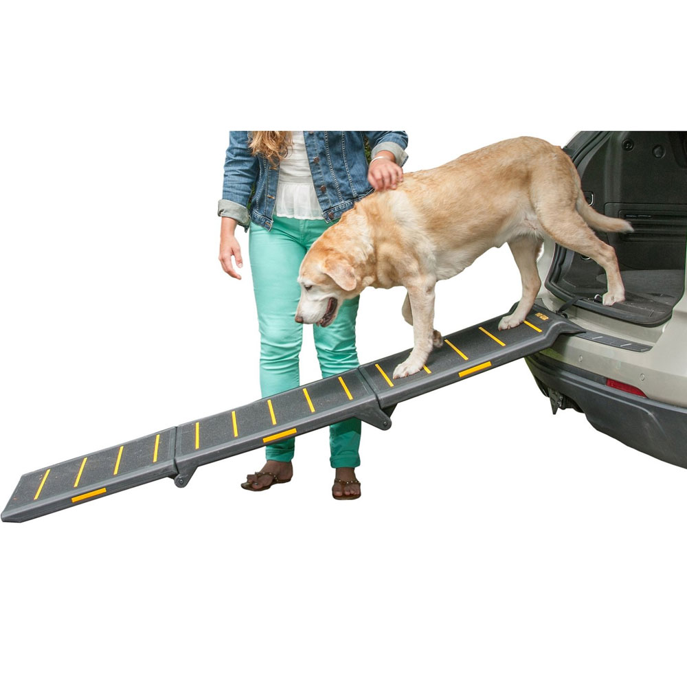 PET-GEAR-TRI-FOLD-RAMP-REFLECTIVE-BLACK