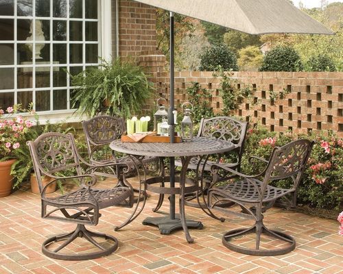 5-Piece 48 Inch Round Outdoor Dining Set in Rust Brown - Home Styles - 5555-325