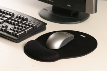 Allsop Black Memory Foam Mouse Pad with Wrist Rest