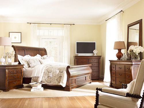 American Drew Laurel Springs King Sleigh Bed 5PC Bedroom Set - 216-306R
