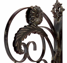 Balfour Lantern with Bracket - IMAX - 5737