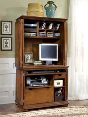 Cabinet and Hutch in Warm Oak - Homestead - 5527-190