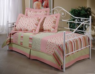 Day Bed - Harrison Daybed in White - Hillsdale Furniture
