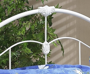 Daybed - Betsy Daybed in Textured White