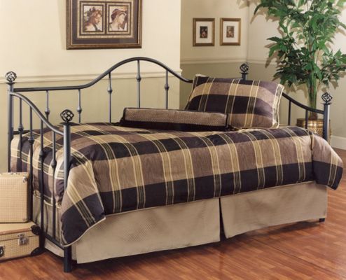 Daybed - Chalet Daybed in Textured Black