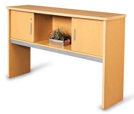Executive Hutch 64