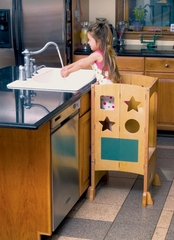 Kitchen Helper - Guidecraft - G97325