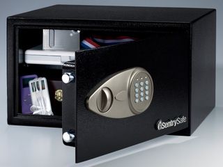 Large Security Safe - Sentry Safe - X105