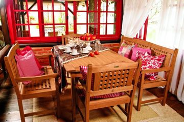 Outdoor Patio Set - Milano Rectangular Porto 5-Piece Set - BT-RECT-PORTO-SET