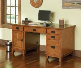 Pedestal Desk in Cottage Oak - Arts and Crafts - 5180-18
