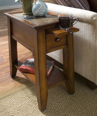 Riverside Andorra Accent Table with Pullout Shelf - Riverside Furniture - 5312C