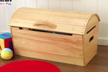 Round Top Storage Chest in Natural - KidKraft Furniture - 14541