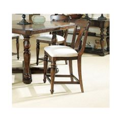 Saddle Ridge Gathering Chair - Pulaski