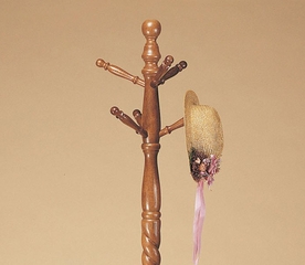 Twist Coat Rack - "Nostalgic Oak" - Powell Furniture - 451Z